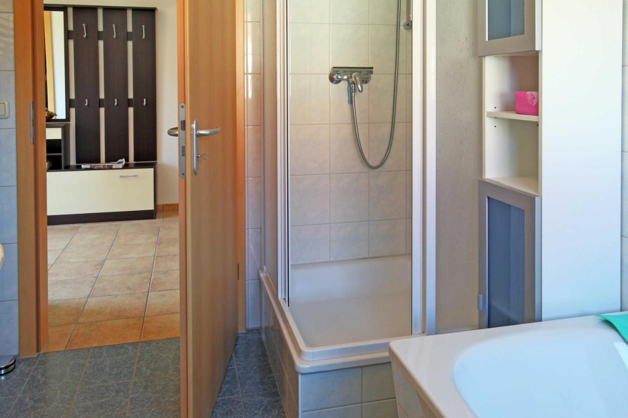 Ferienhaus Luessvitz Ummanz Buitenkant foto