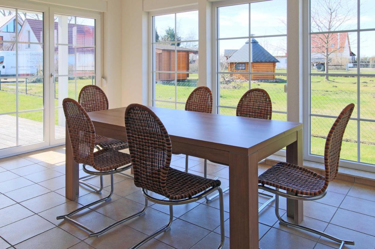 Ferienhaus Luessvitz Ummanz Buitenkant foto